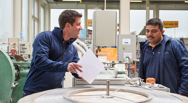 Hier muß noch der Text zu Service rein.